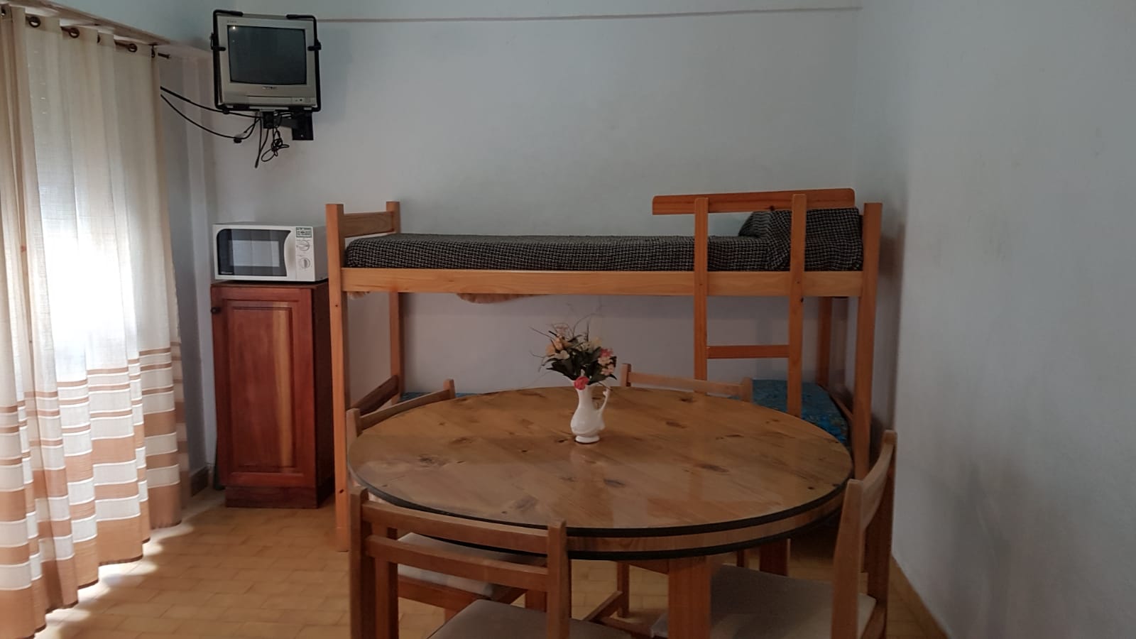 Departamentos para 4 personas a 130 metros de la playa en Santa Clara miniatura 5