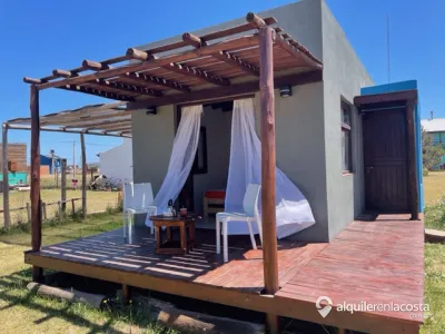 Cabaña para 3 huéspedes en Camet Norte, cómoda y equipada foto 4