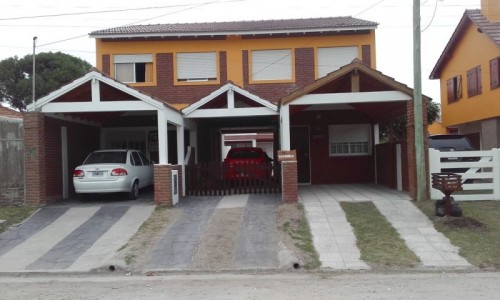 Dúplex familiar a 1 cuadra del mar y del centro comercial foto 1