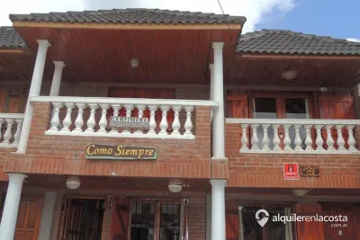 Dúplex de categoría a 1 cuadra de la playa y del centro en Santa Clara
