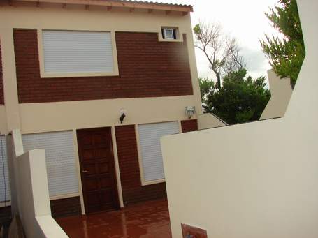 Departamento al fondo para 4 personas, a 1 cuadra del mar en Santa Clara miniatura 3