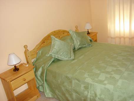 Departamento al fondo para 4 personas, a 1 cuadra del mar en Santa Clara miniatura 6