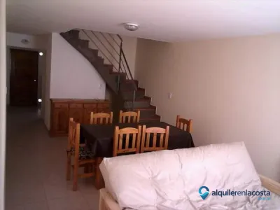 Dúplex para 6 personas con patio y parrilla en Santa Clara foto 2