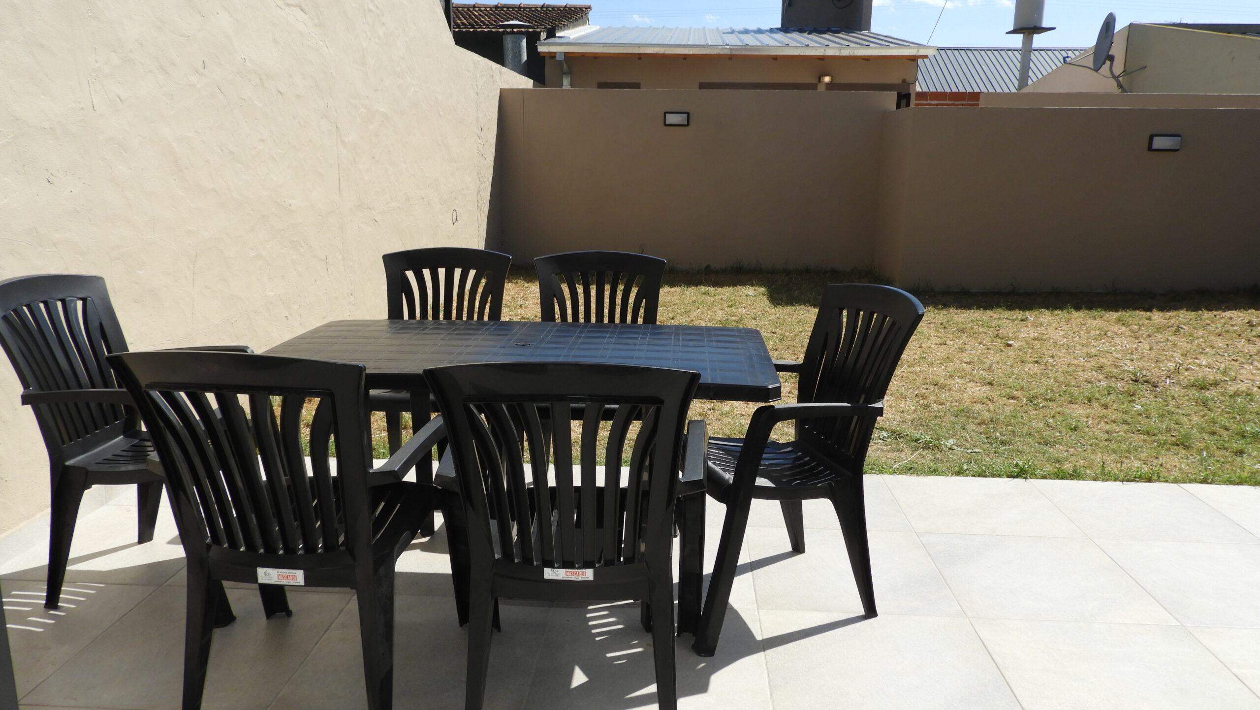 Chalet para 6 personas a 1 cuadra del mar en Santa Clara miniatura 5