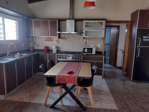 Casa al fondo privada para 4 personas con WiFi en Santa Clara miniatura 7