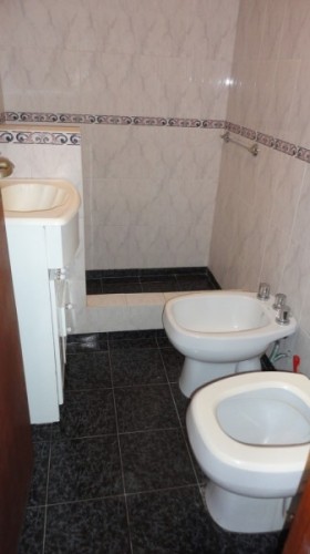 Departamento a metros del mar con vista y patio con parrilla miniatura 9