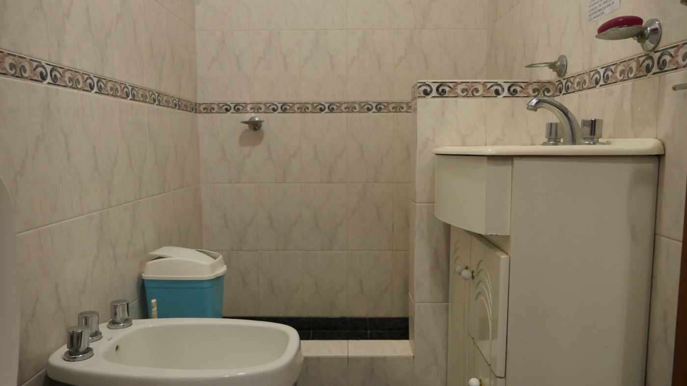 Departamento a metros del mar con vista y patio con parrilla miniatura 10