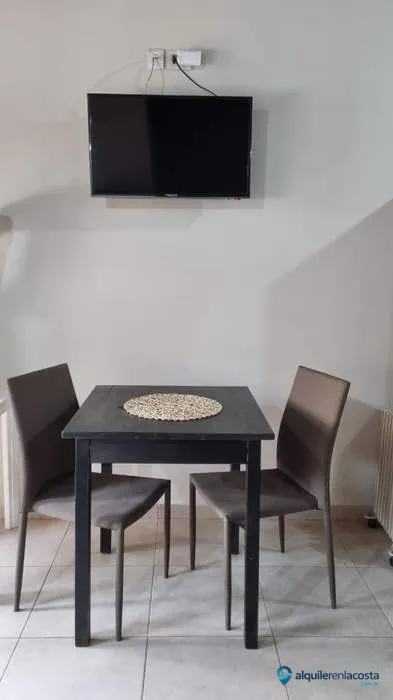 Monoambiente para 2 personas con patio y parrilla en Santa Clara del Mar foto 3