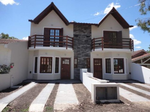 Dúplex para 5 personas en Santa Clara, cómodo y bien ubicado