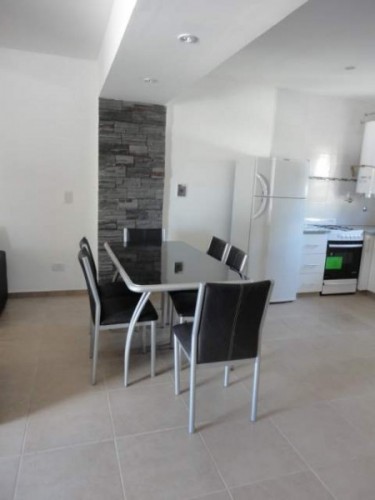 Dúplex para 5 personas en Santa Clara, cómodo y bien ubicado miniatura 3