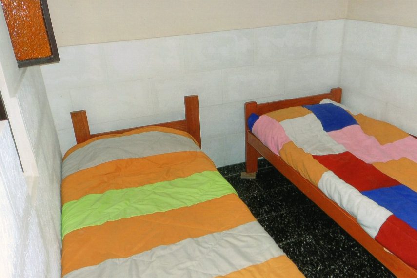 Departamento a 50 metros del mar en Santa Clara, ideal para descansar miniatura 7