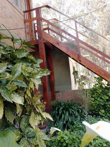 Monoambiente para 3 personas con WiFi y freezer en Santa Clara del Mar miniatura 2