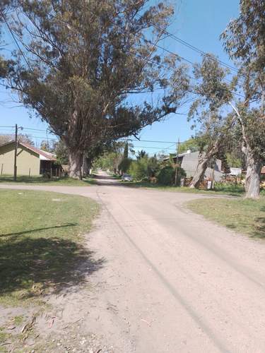 Monoambiente para 3 personas con WiFi y freezer en Santa Clara del Mar miniatura 10