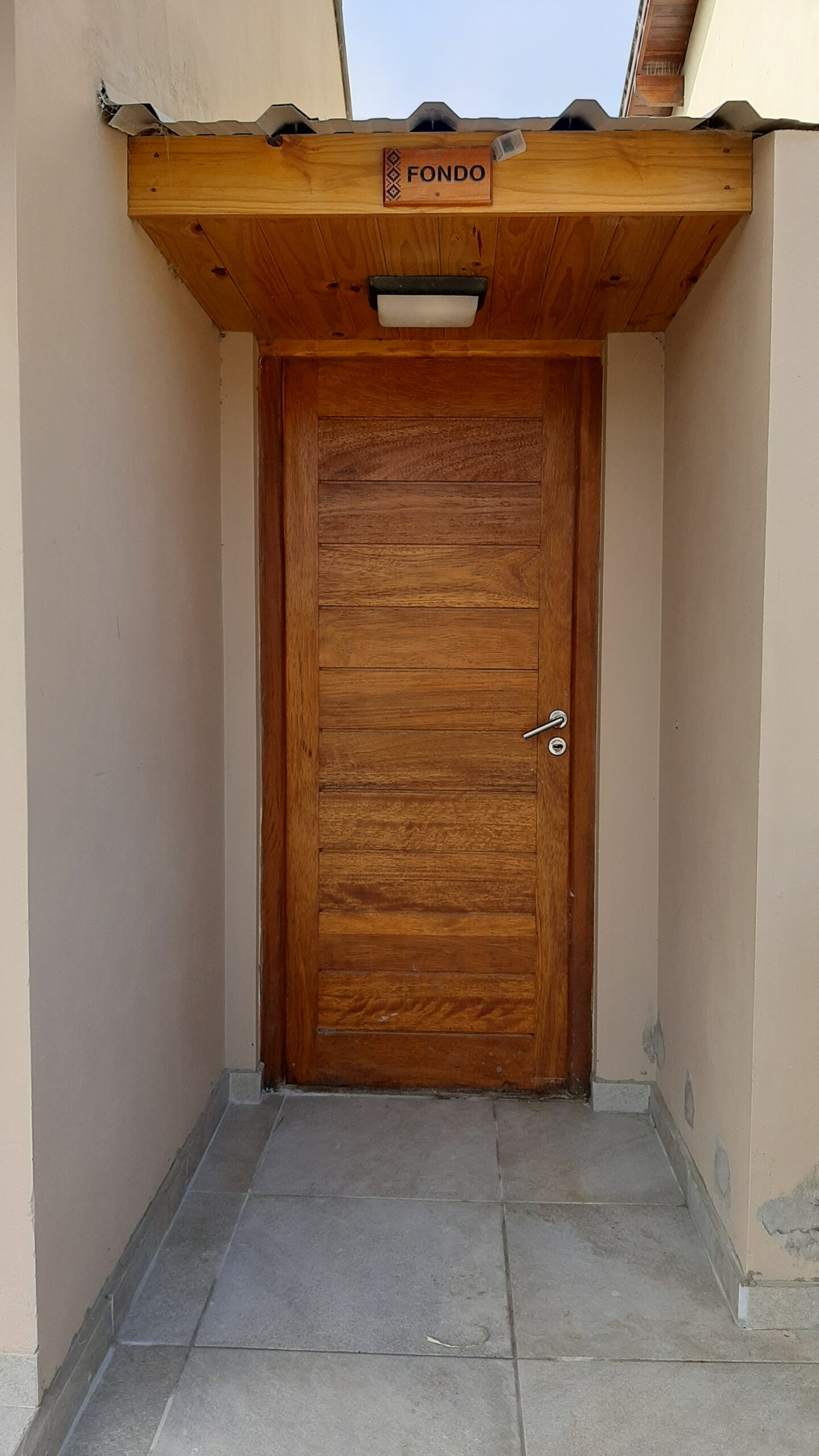 Monoambiente con patio y parrilla a 1 cuadra del mar en Santa Clara del Mar miniatura 2