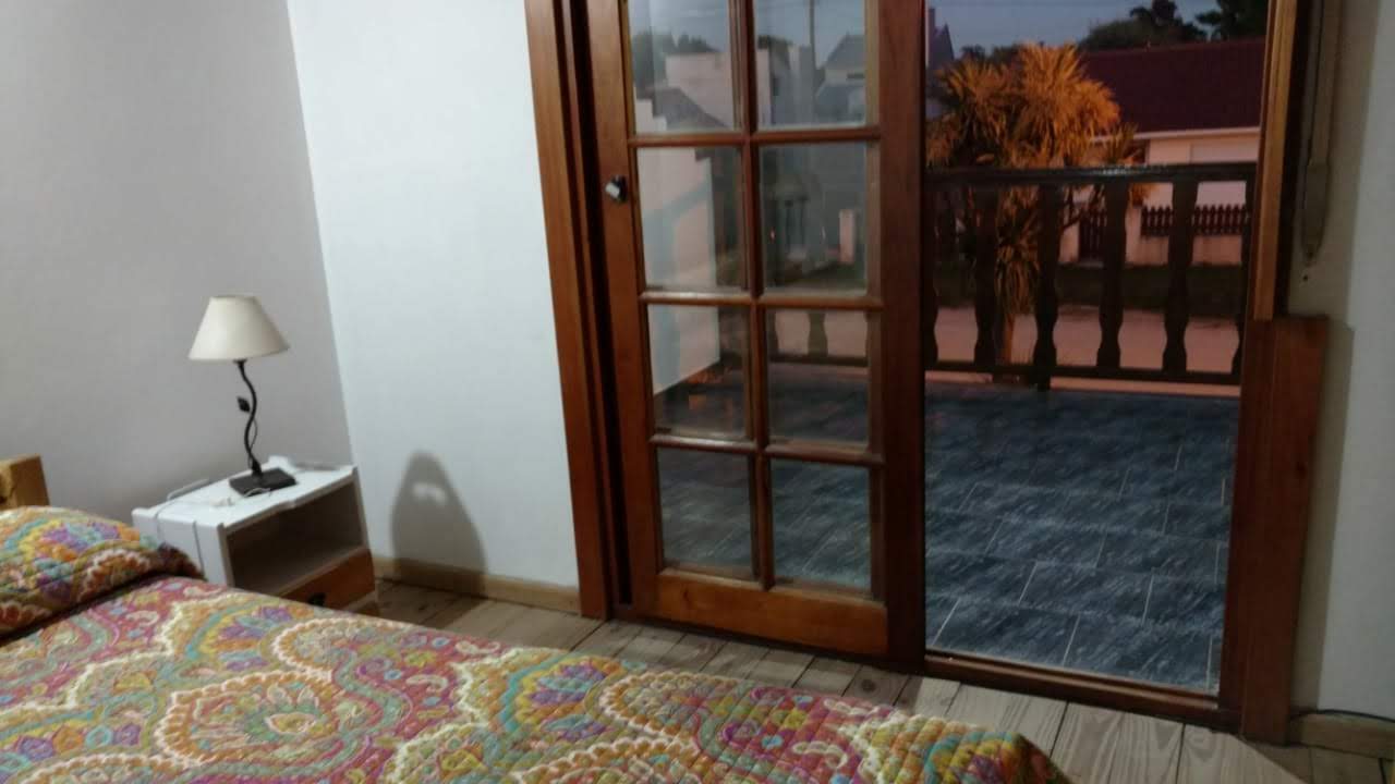 Dúplex amplios cerca del centro y la playa en Santa Clara del Mar miniatura 5