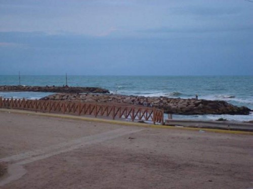 Dúplex frente al mar para 8 personas con 3 dormitorios y 2 baños miniatura 3