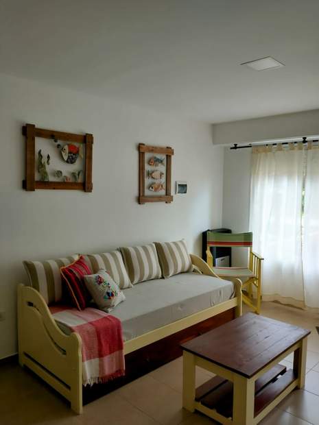 Dúplex para 5 personas a 3 cuadras del mar en Santa Clara del Mar miniatura 2