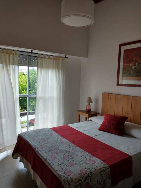 Dúplex para 5 personas a 3 cuadras del mar en Santa Clara del Mar miniatura 5