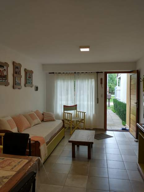 Dúplex para 5 personas a 3 cuadras del mar en Santa Clara del Mar miniatura 8