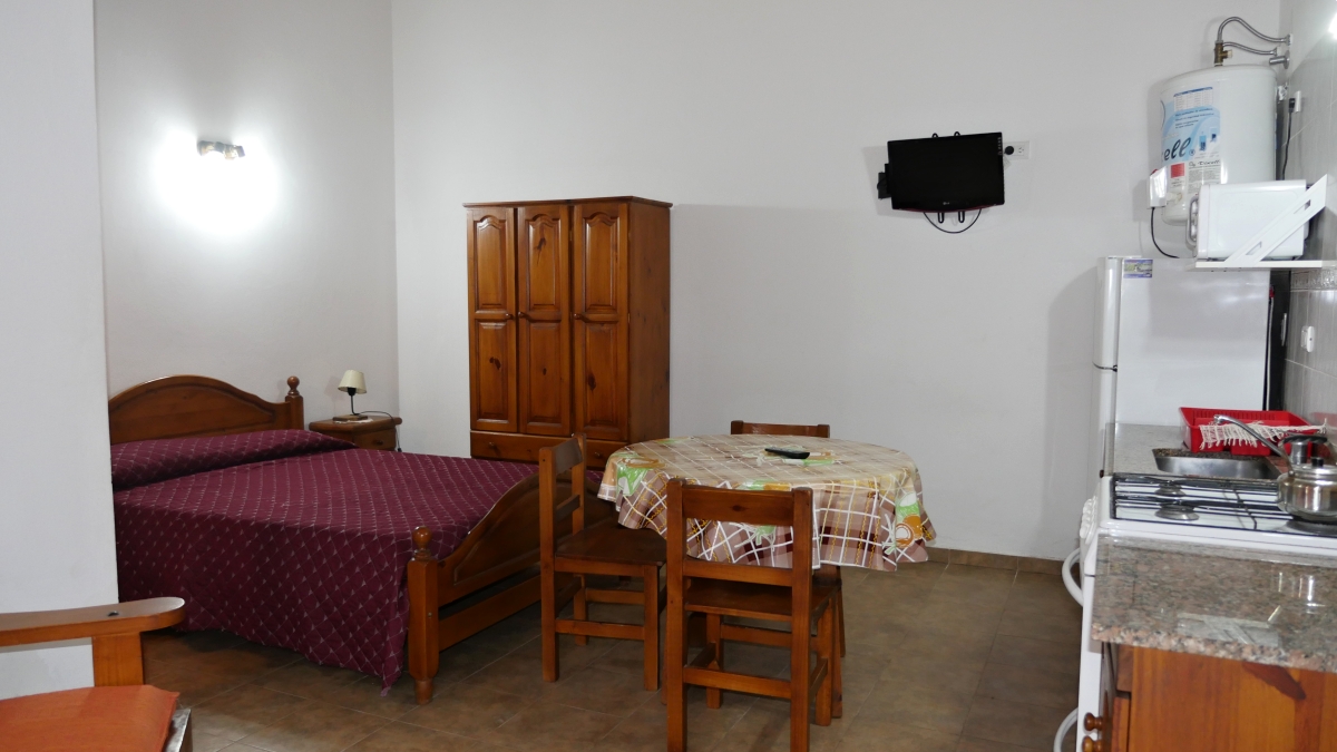 Monoambiente interno a media cuadra del mar para 3 personas miniatura 6