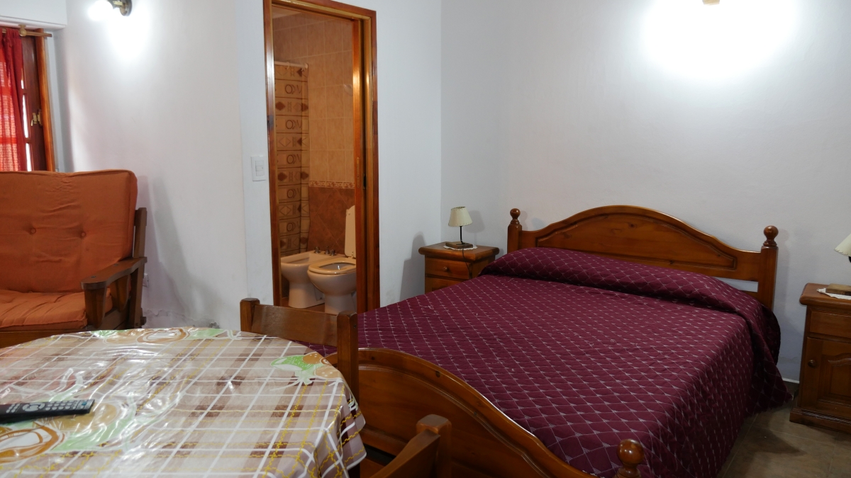 Monoambiente interno a media cuadra del mar para 3 personas miniatura 7