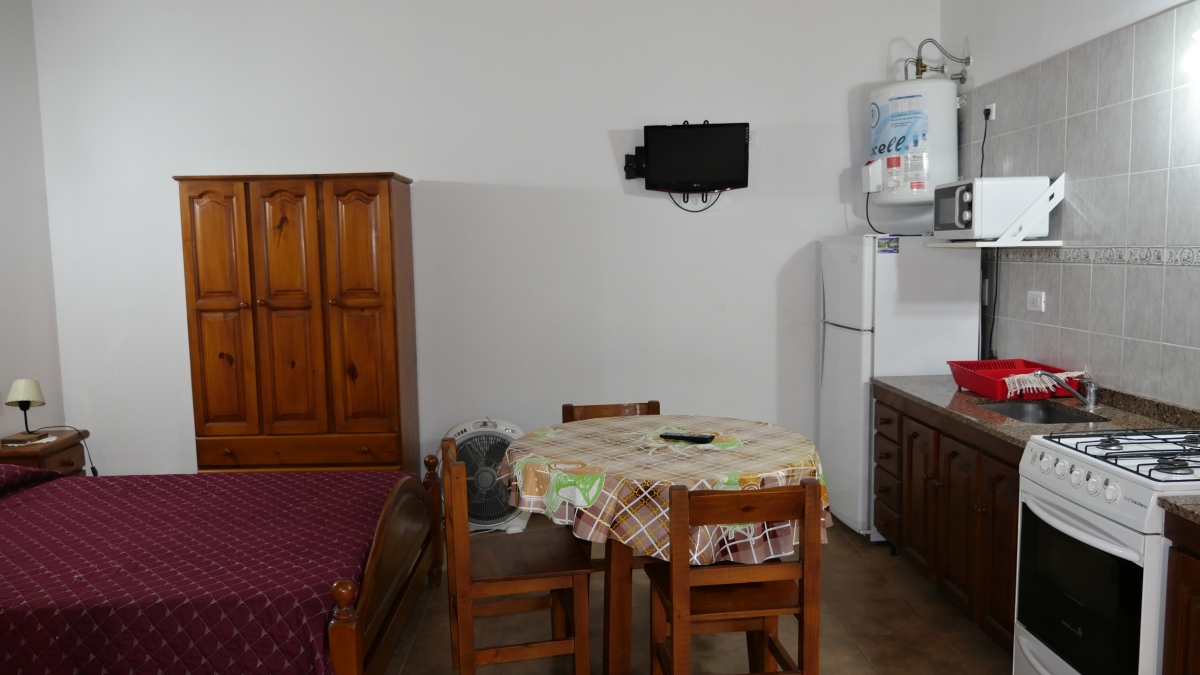 Monoambiente interno a media cuadra del mar para 3 personas miniatura 8