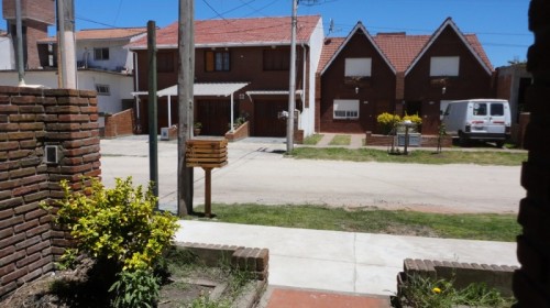 Monoambiente para 4 personas a 2 cuadras del mar en Santa Clara del Mar miniatura 4