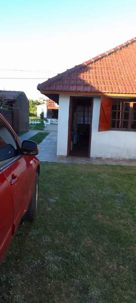 Chalet para 6 personas a 40 metros de la playa en Santa Clara miniatura 10