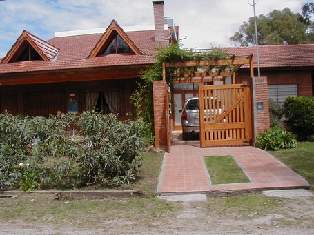 Dúplex cómodo para 6 personas con entrepiso en Santa Clara del Mar