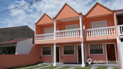 Dúplex con patio y juegos para chicos a 1 cuadra del mar en Santa Clara foto 2