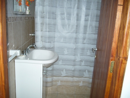 Dúplex con patio y juegos para chicos a 1 cuadra del mar en Santa Clara miniatura 7