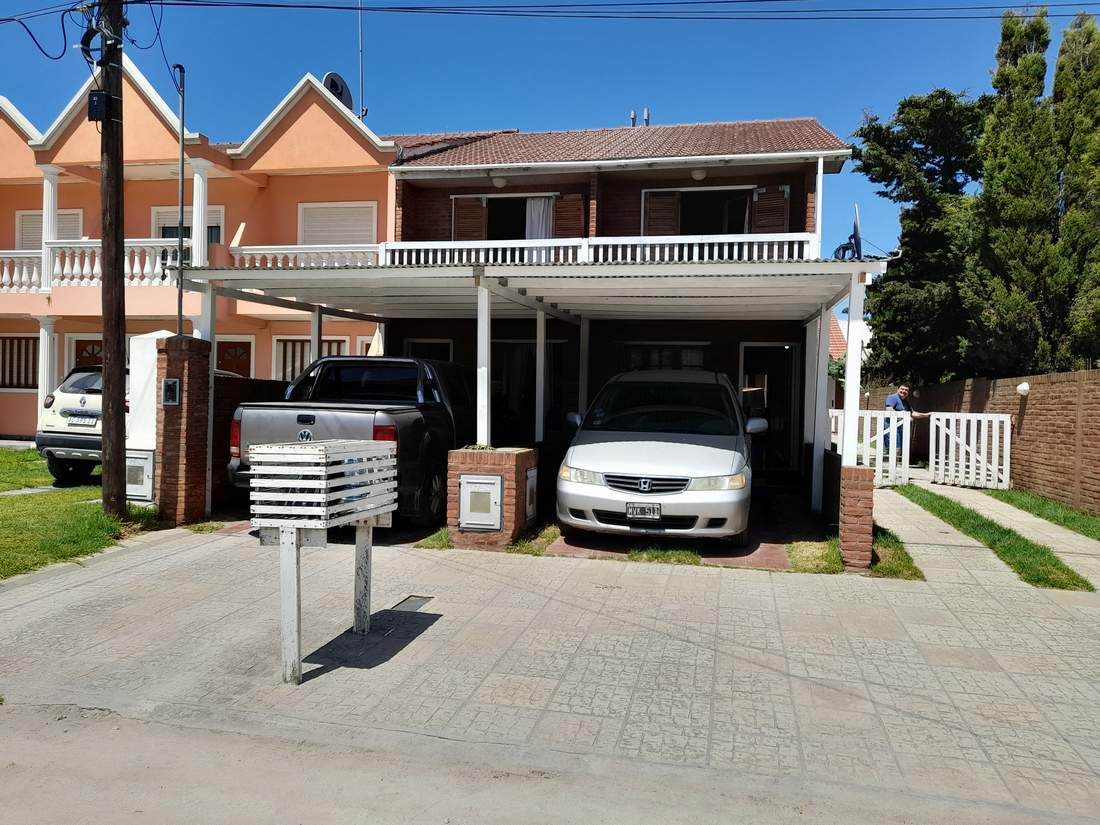 Dúplex para 6 personas a 1 cuadra del mar con parrilla