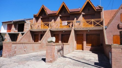 Dúplex para 7 personas a 1,5 cuadras del mar en Santa Clara del Mar