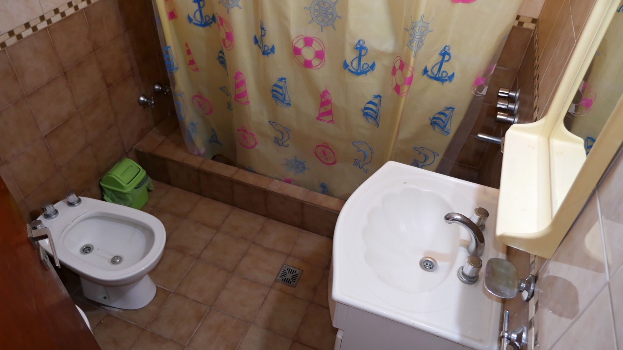 Dúplex para 7 personas a 1,5 cuadras del mar en Santa Clara del Mar miniatura 9