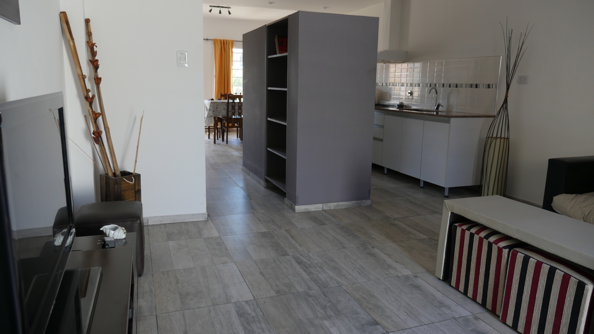 Dúplex a estrenar para 6 personas con WiFi, 2 baños y sommiers miniatura 6