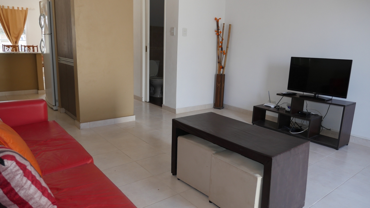 Dúplex para 6 personas con WiFi, parque y parrilla en Santa Clara del Mar miniatura 9