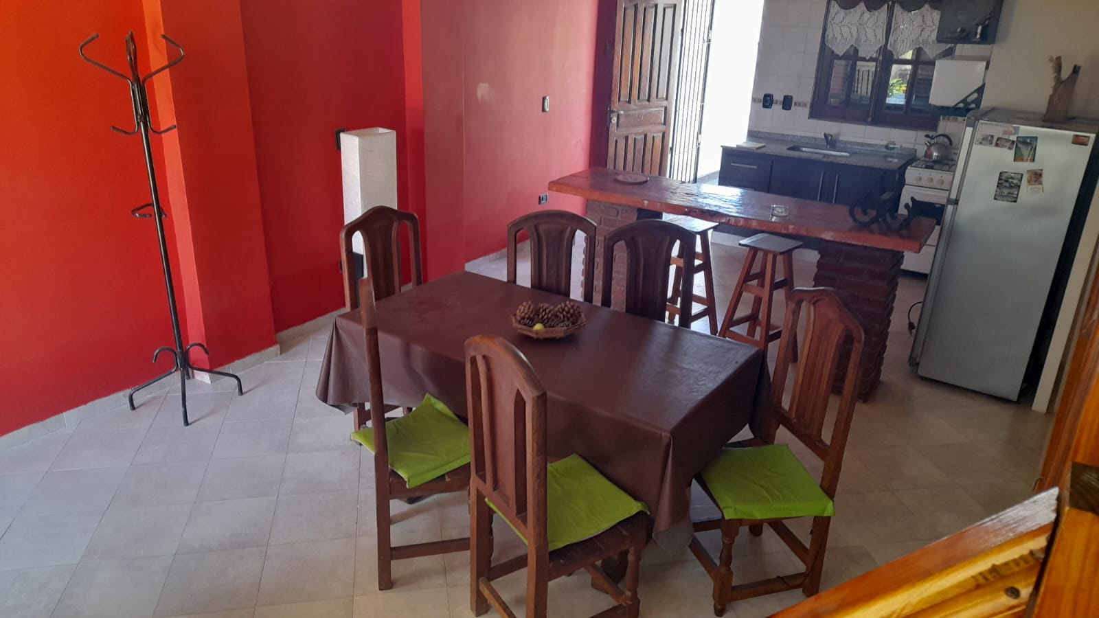 Dúplex para 6 o 7 personas a 3 cuadras del mar en Santa Clara miniatura 3