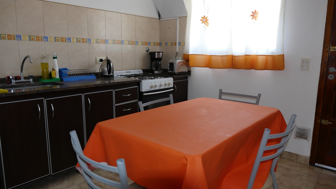 Dúplex para 7 personas a pasos del mar en Santa Clara del Mar miniatura 7