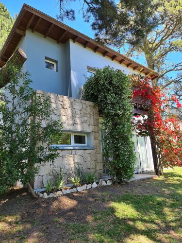 Alojamiento serrano para descansar en Sierra de los Padres miniatura 2